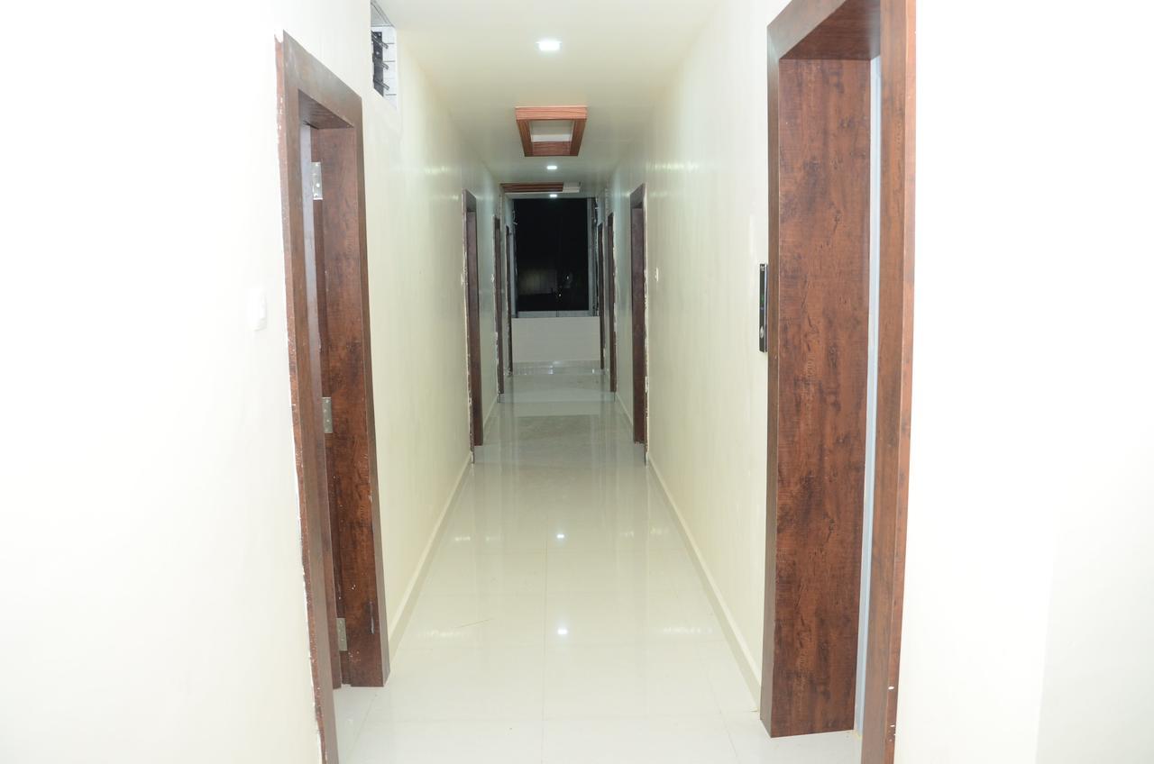 Hotel Bansidhar Somnath Bagian luar foto